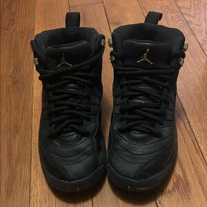Jordan Men's Black Sneakers with Gold Accents